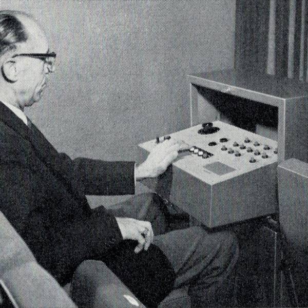 frei_am_kommandopult_original